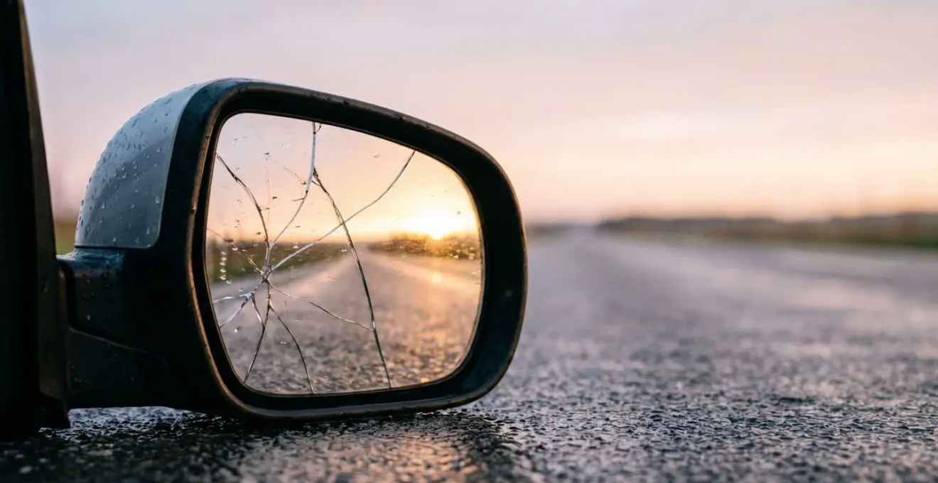 Photographie symbolique illustrant le chemin vers une indemnisation integrale apres un accident cause par un tiers
